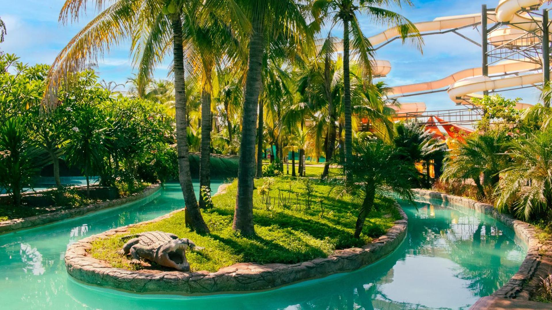 Hot Beach Resort โอลิมเปีย ภายนอก รูปภาพ The artificial river